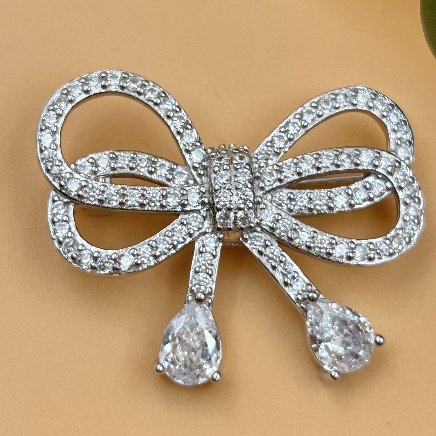 Women's Silver BOW Brooch - Silver Saree Pin Brooch
