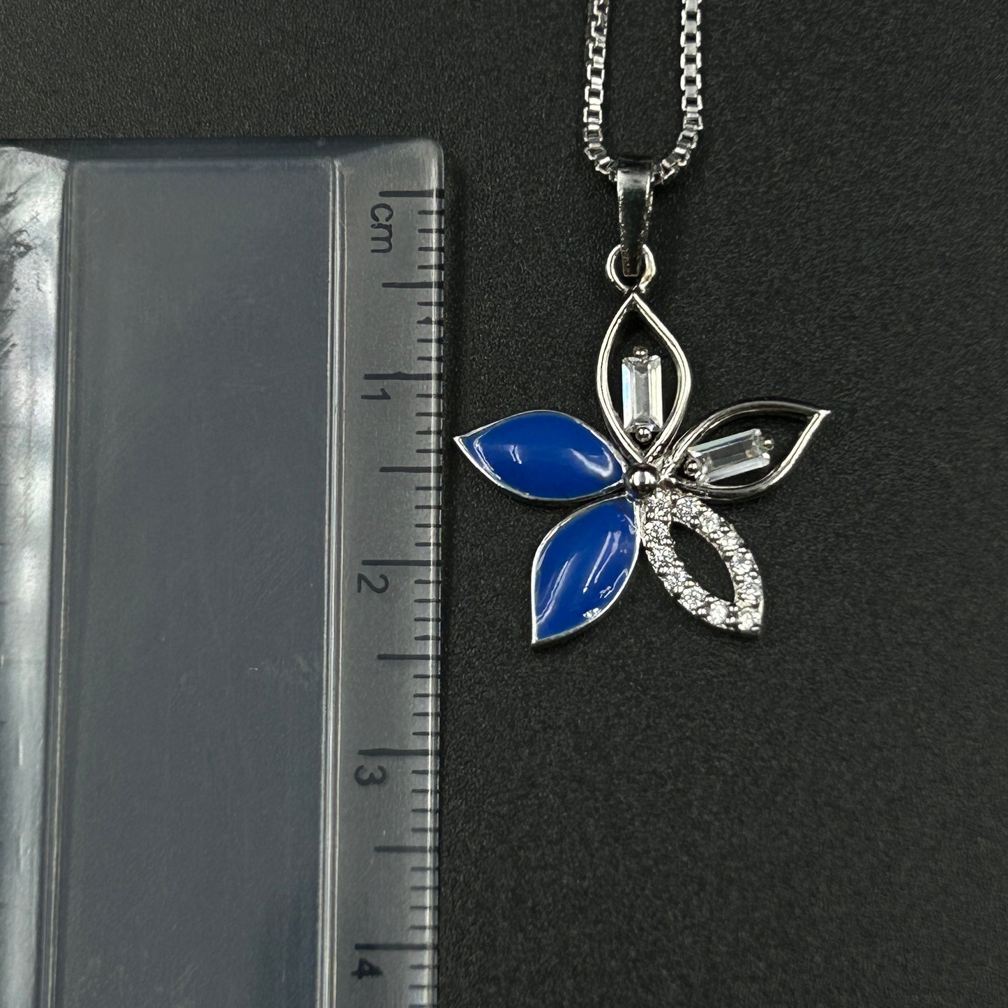Flower Silver Chain Pendant
