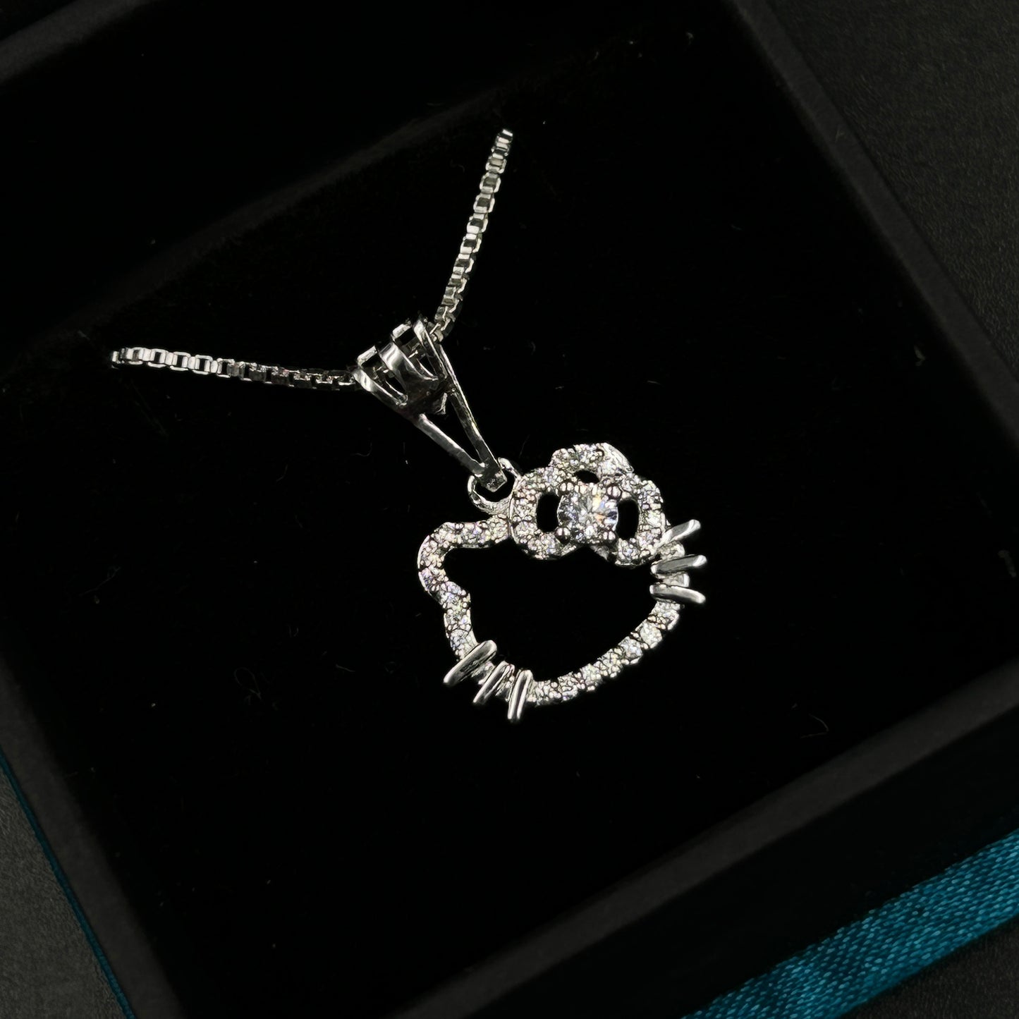 Hello Kitty Pendant With Chain-Silver Pendant