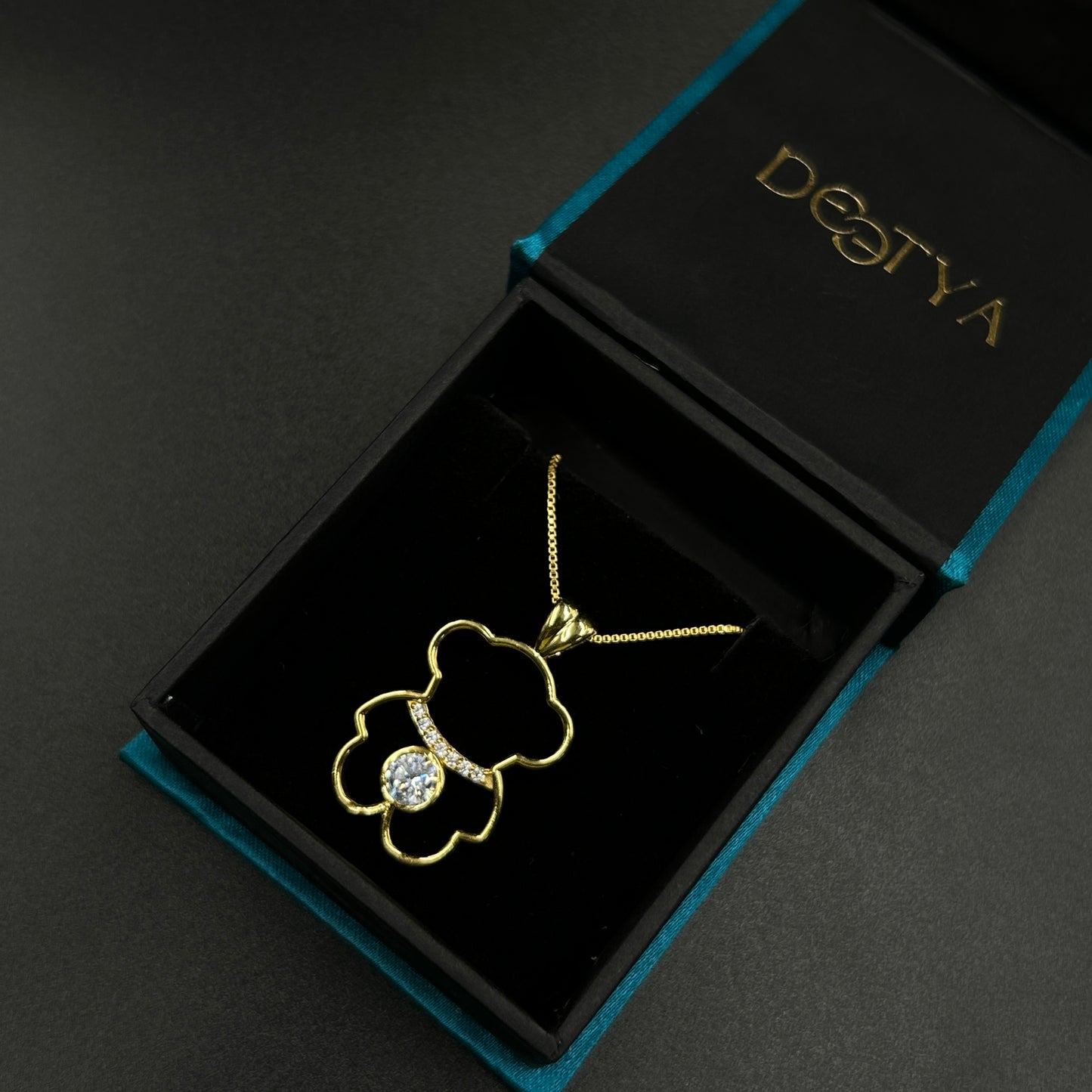 Teddy Yellow Pendant - Silver Pendant With Chain