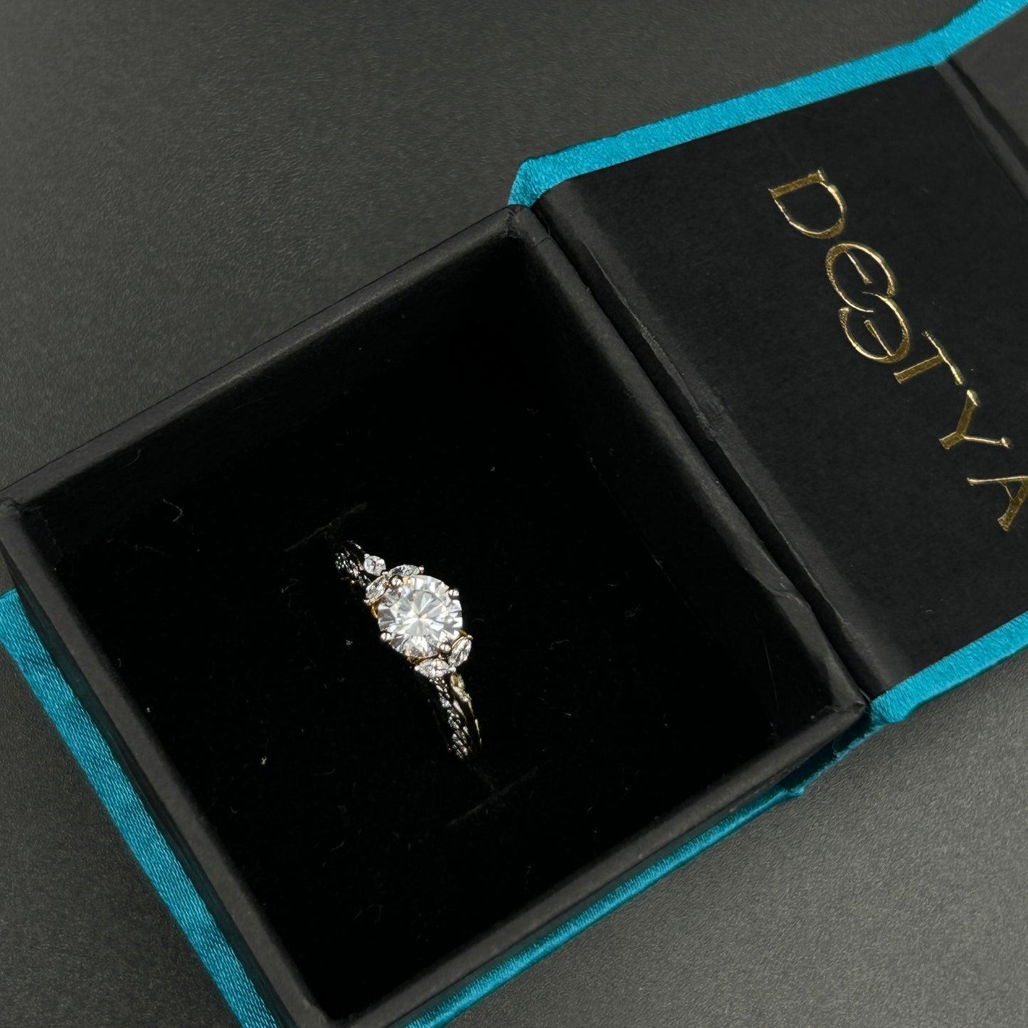 Solitaire Women's Silver Ring