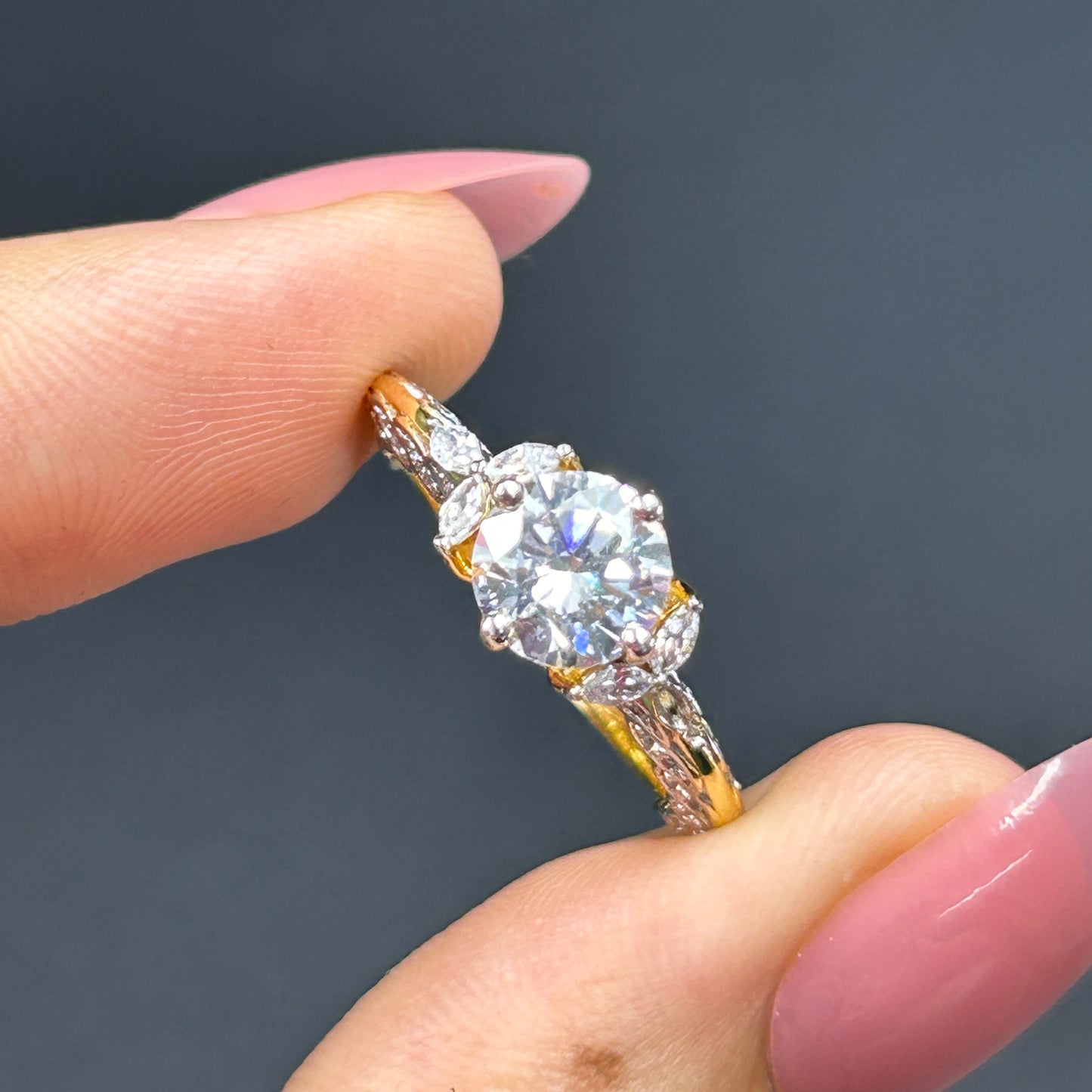 Solitaire Women's Silver Ring