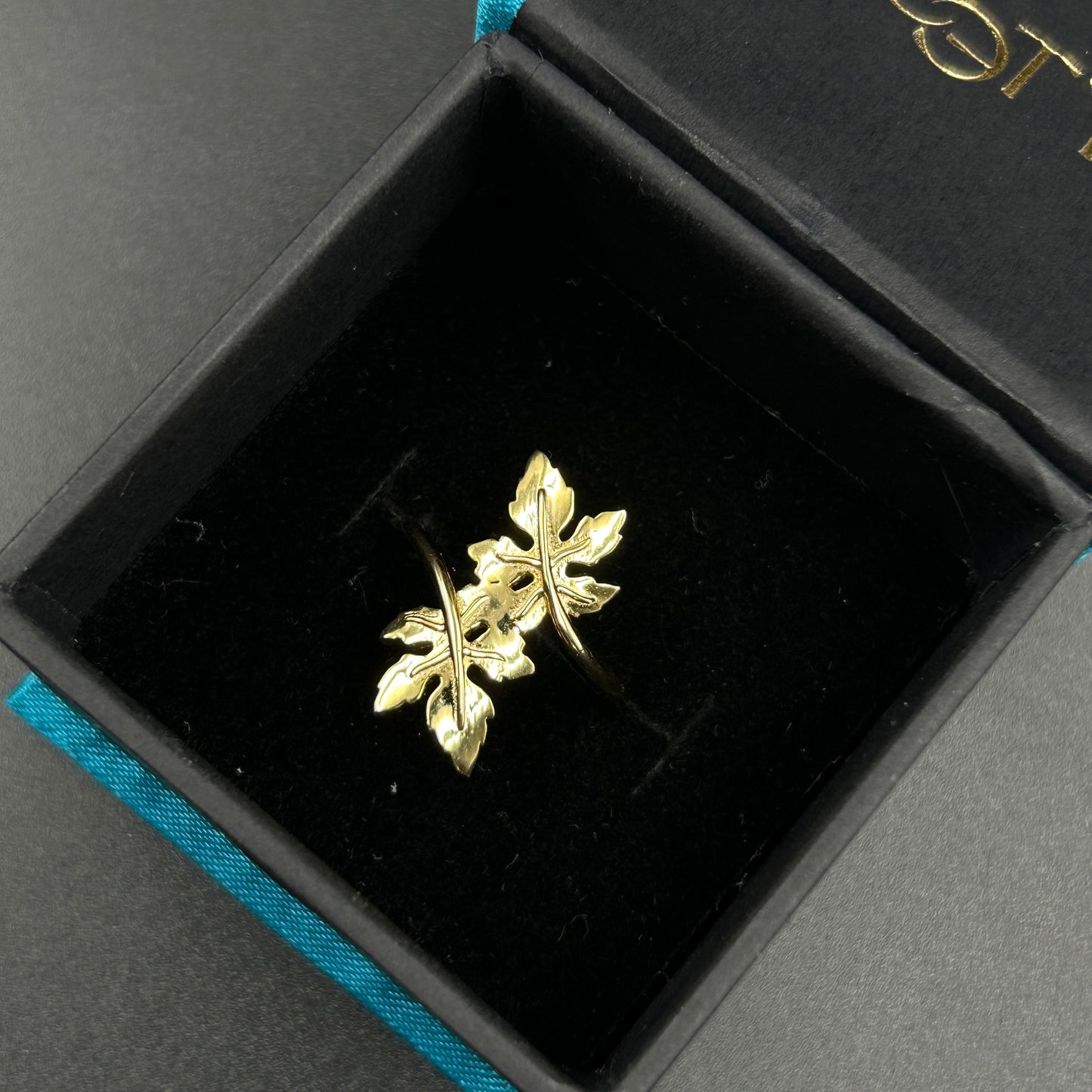 Leaf Full Finger Unique Ring