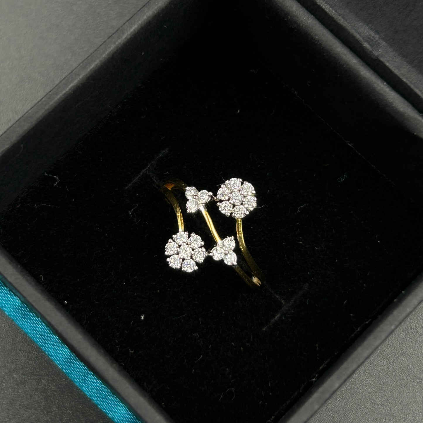 Flower Big Ring - Women's Silver Ring