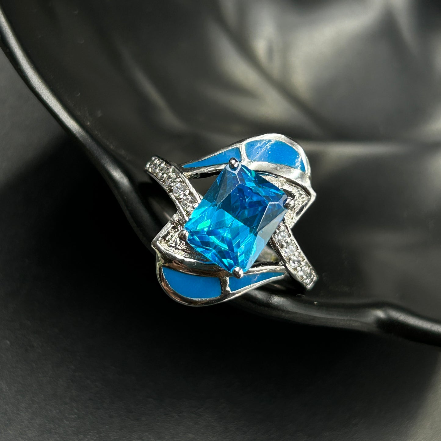 Blue Sapphire Ring - Pure Silver