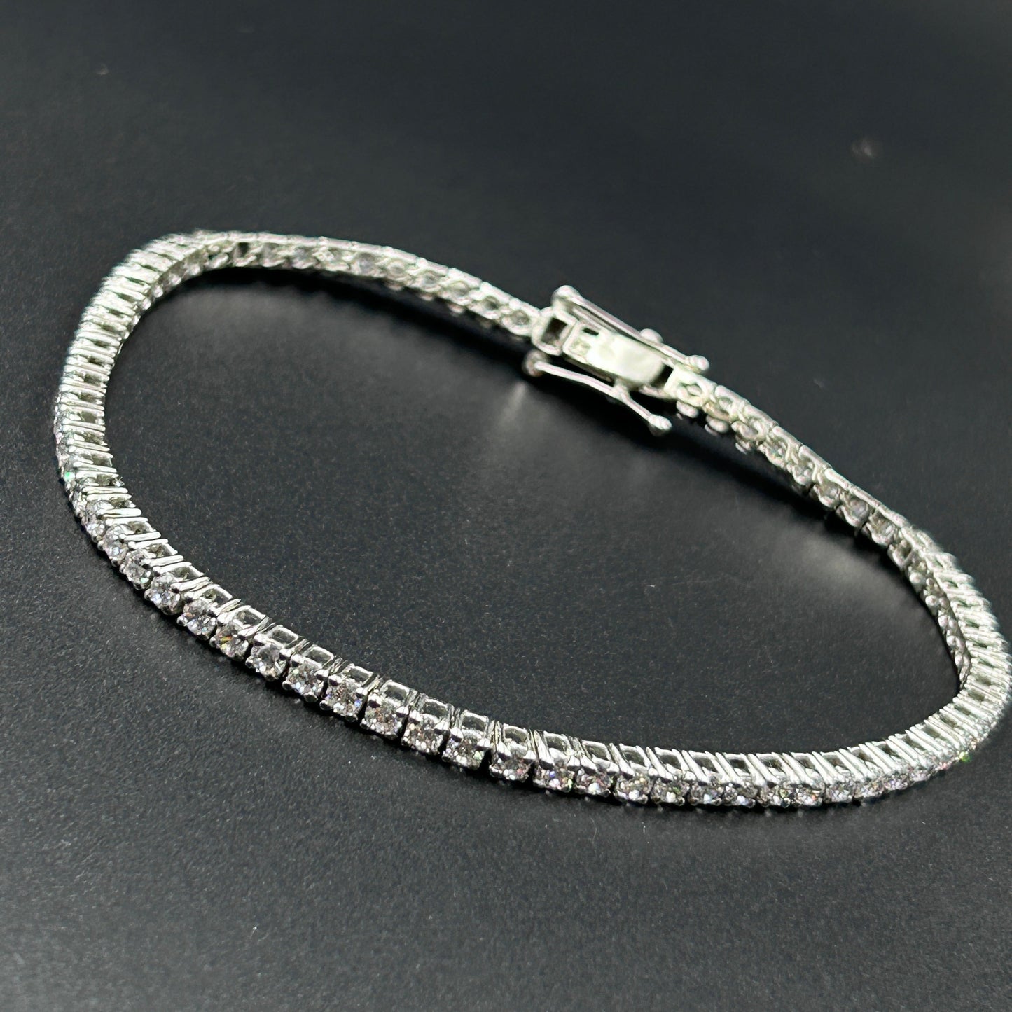 Pure Silver Solitaire Payal - Silver Anklet