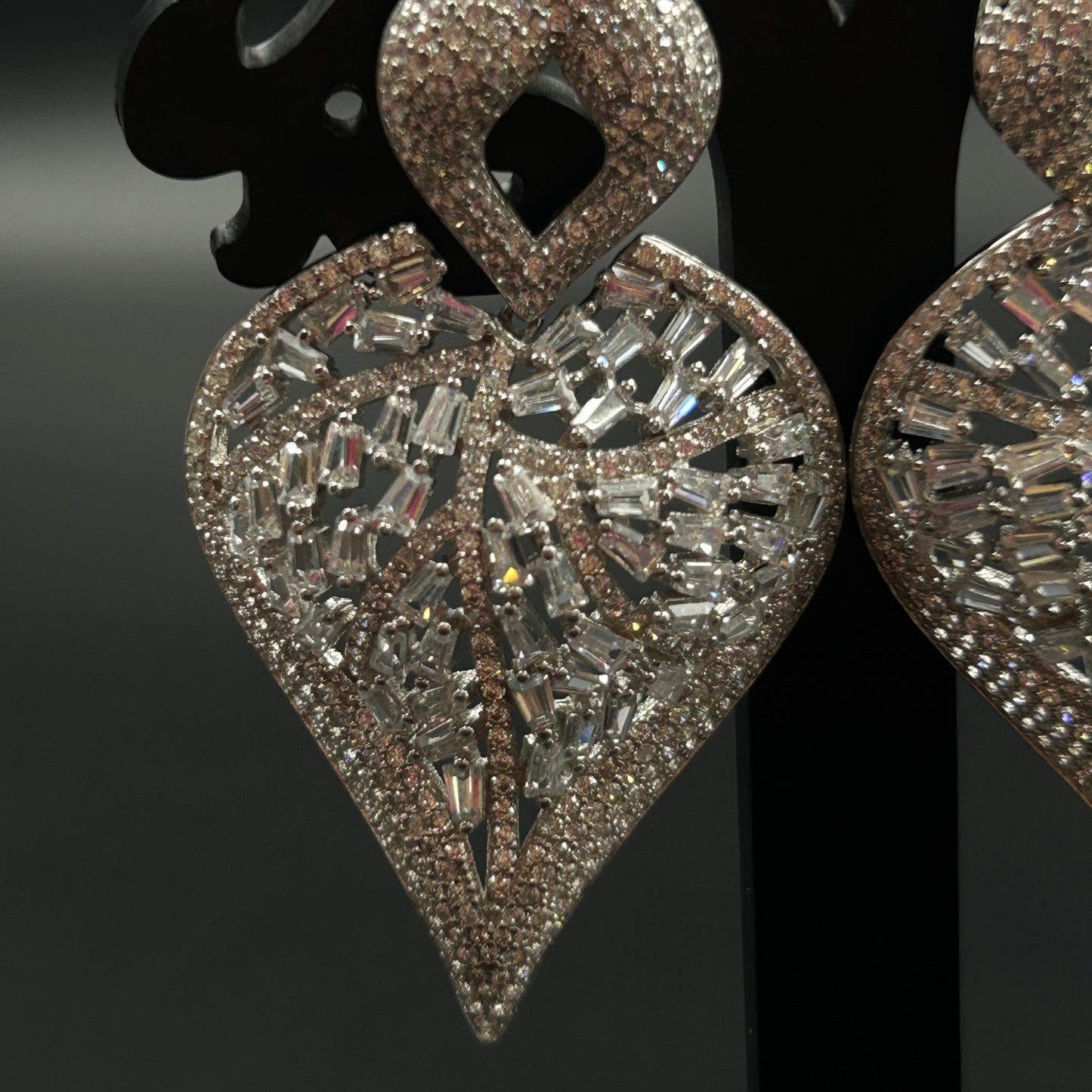 The Leaf Earring - Silver Zircon Earring