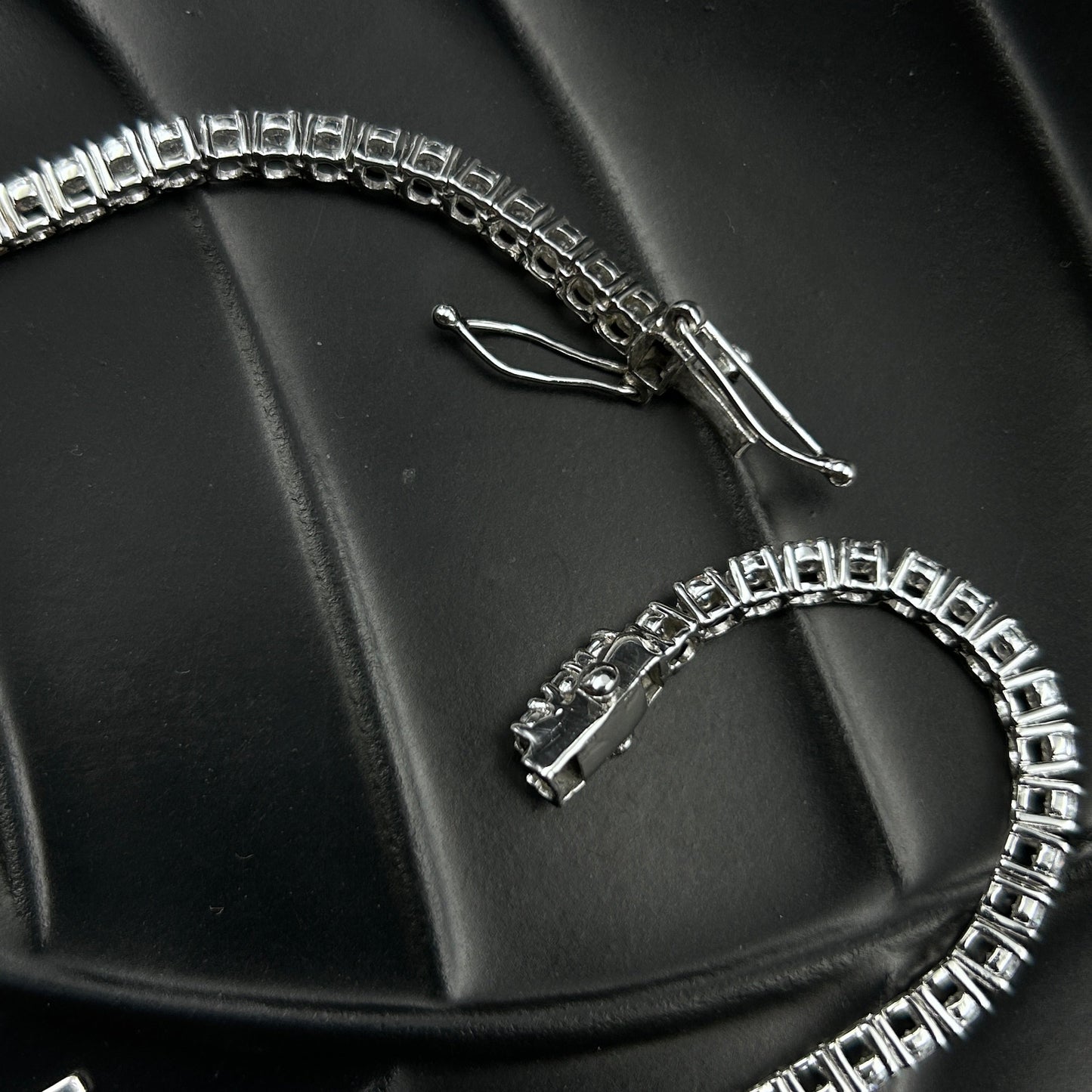 Pure Silver Solitaire Payal - Silver Anklet