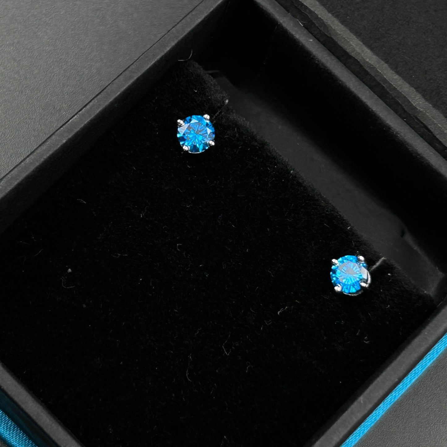 Blue Stone Silver Stud Earrings - Pure Silver
