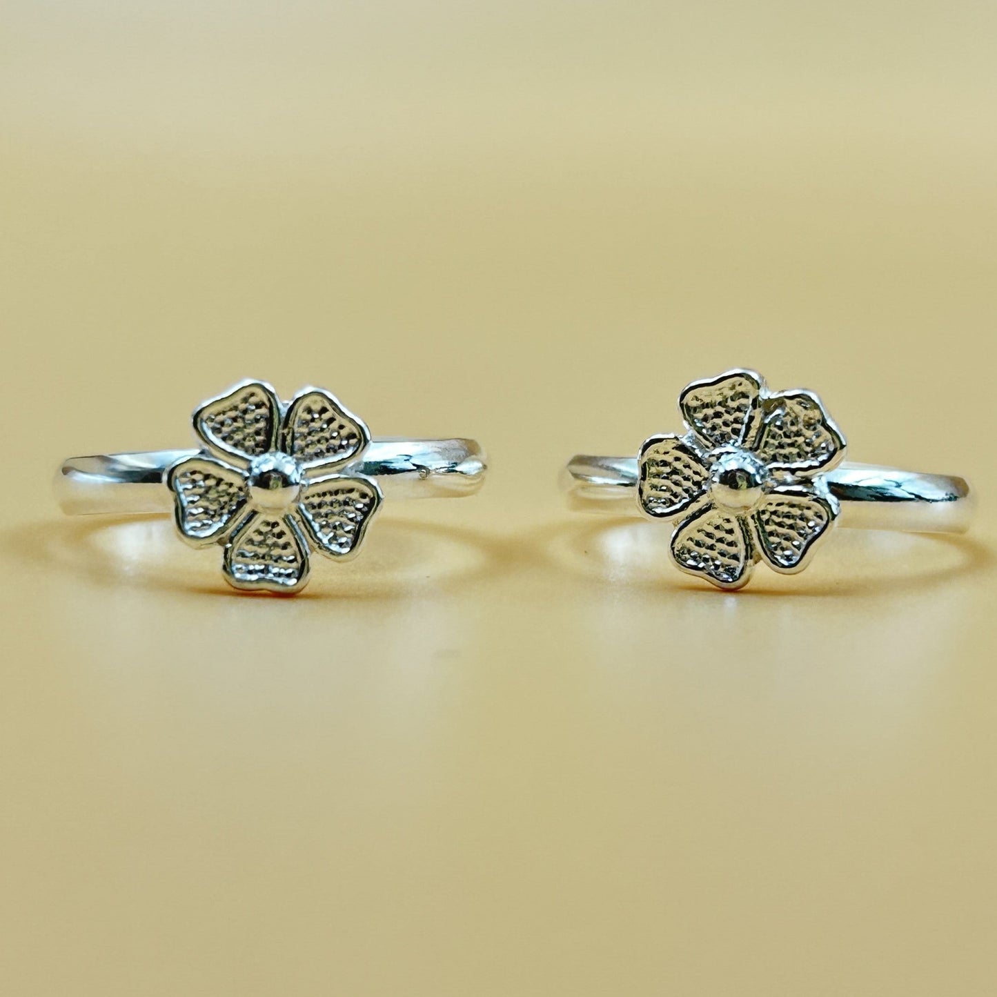 Silver Flower Toe Ring - Sterling Silver Toe Rings