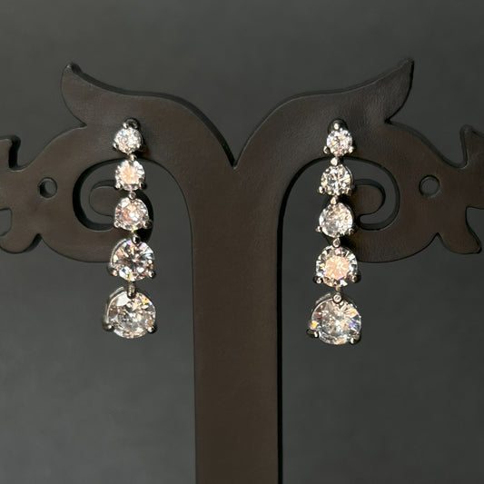 Silver Solitaire Earring ( 5 Stone )