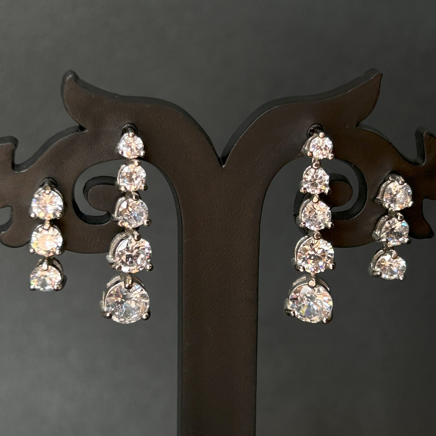 Silver Solitaire Earring ( 5 Stone )