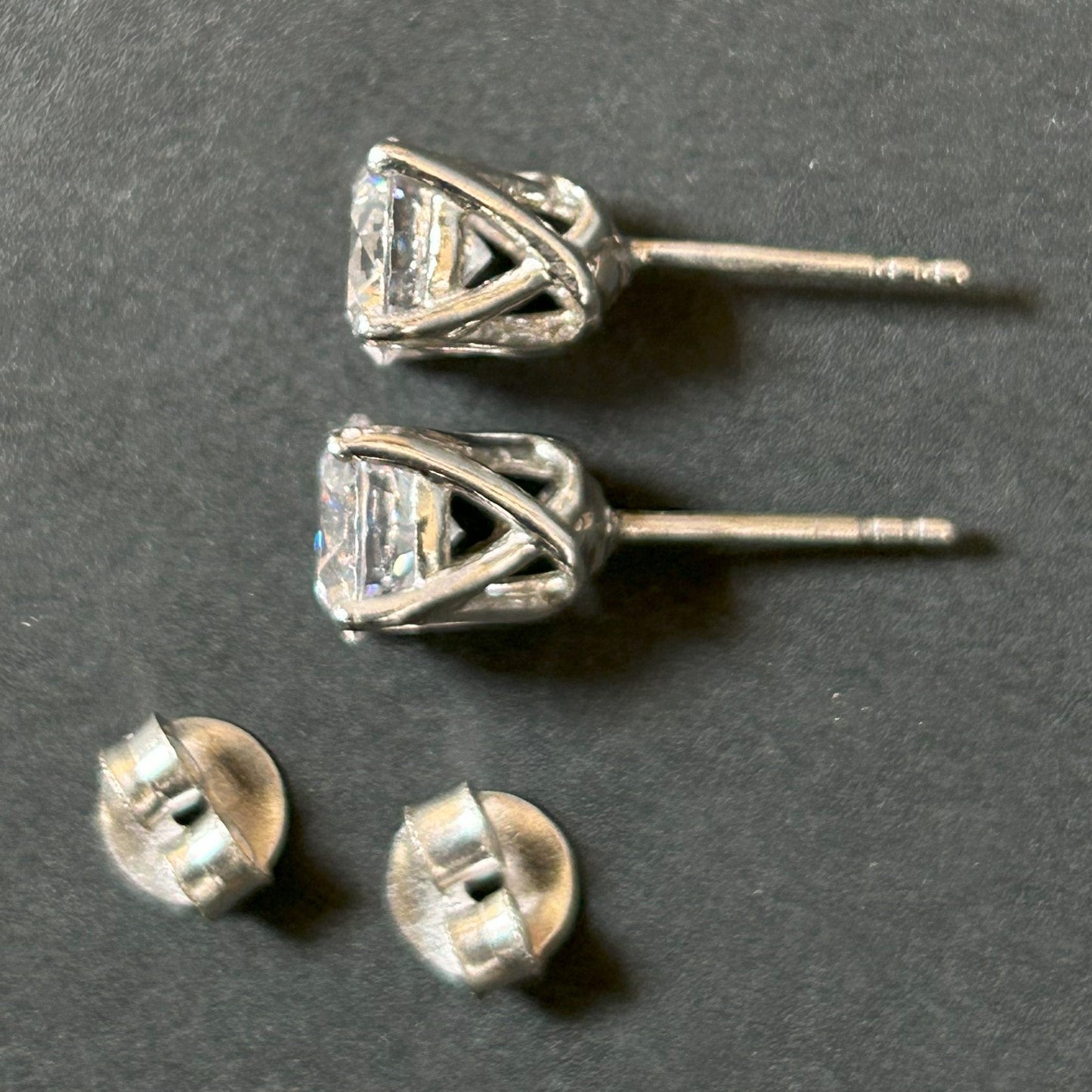 Silver Solitaire Stud Earring Curved Earring