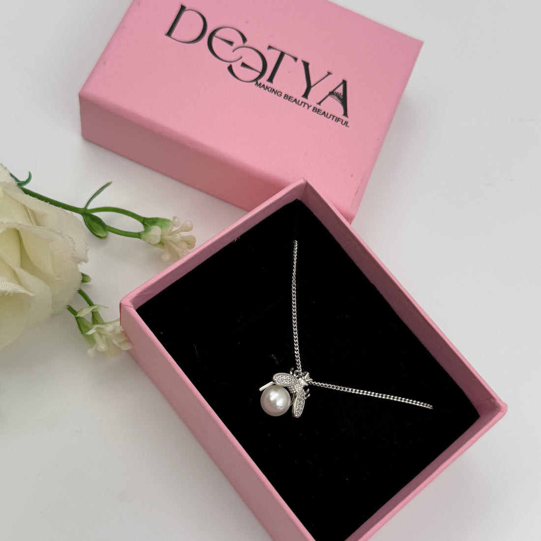 925 silver pearl BUG pendant and chain