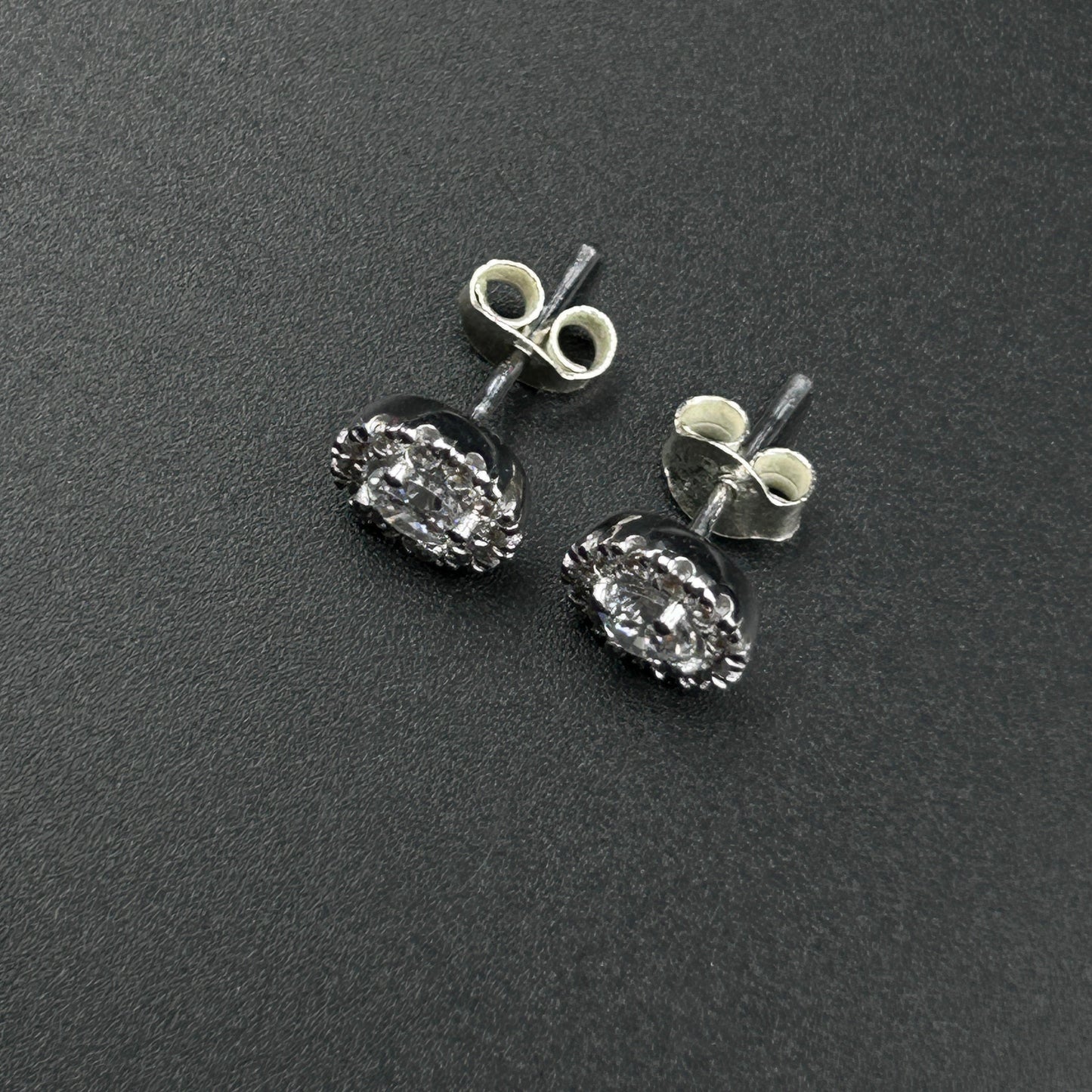 Pure Silver Minimal Earring
