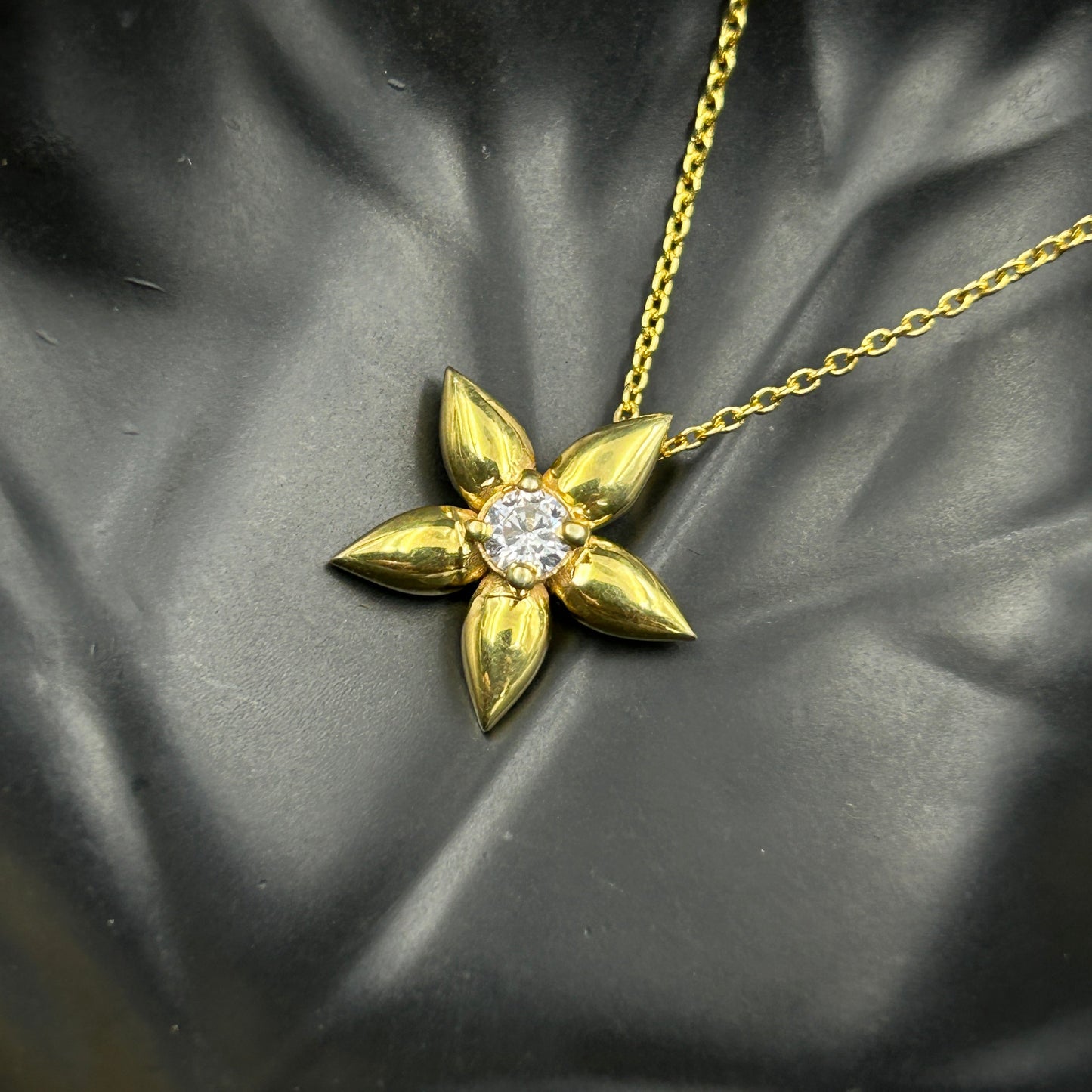 Pure Silver Flower Pendant and Chain