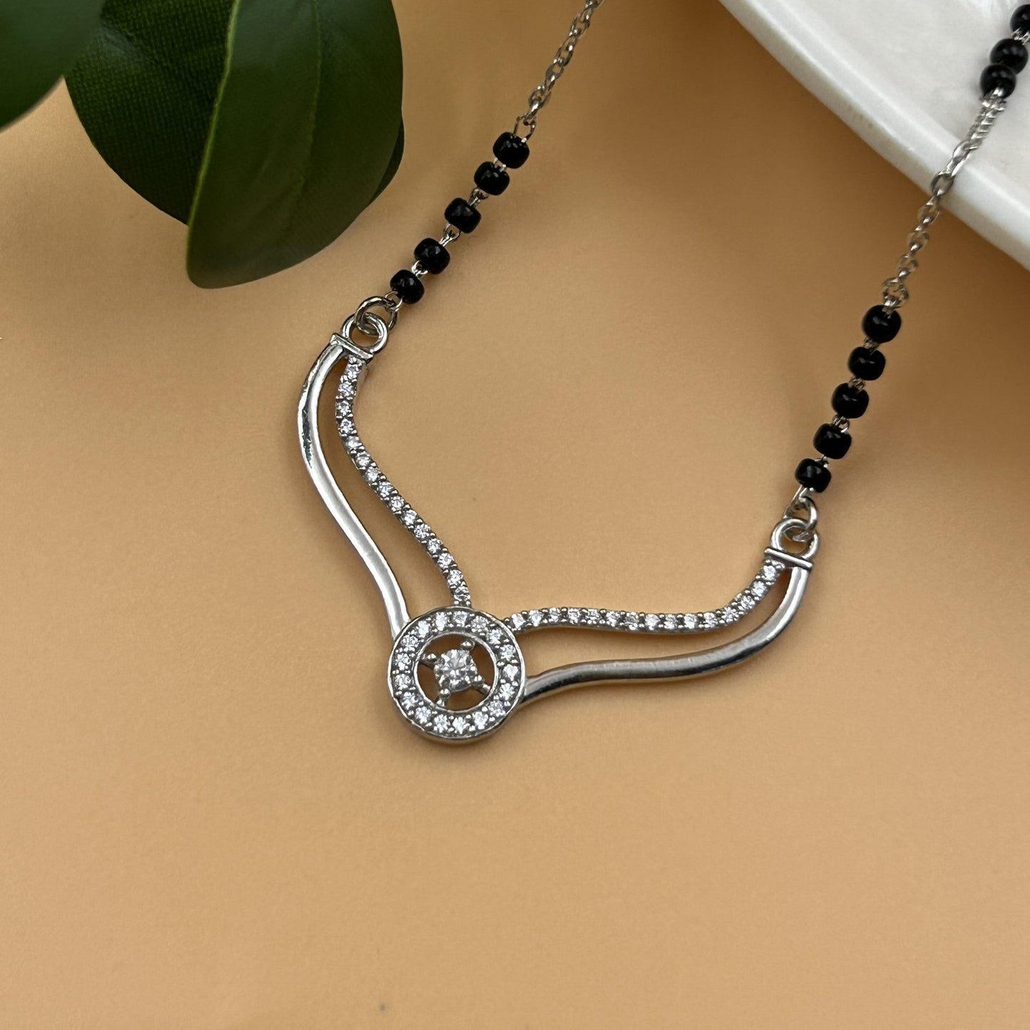 Round Women's Silver Mangalsutra