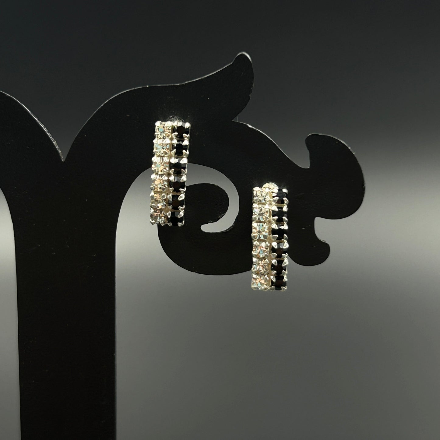 Pure Silver Minimal Earring