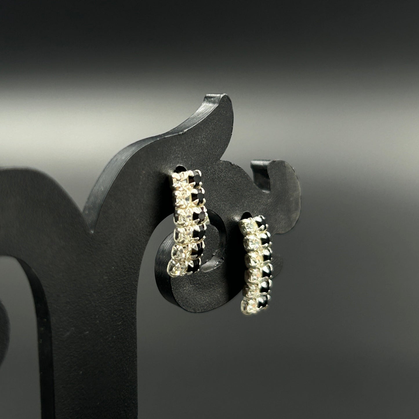 Pure Silver Minimal Earring