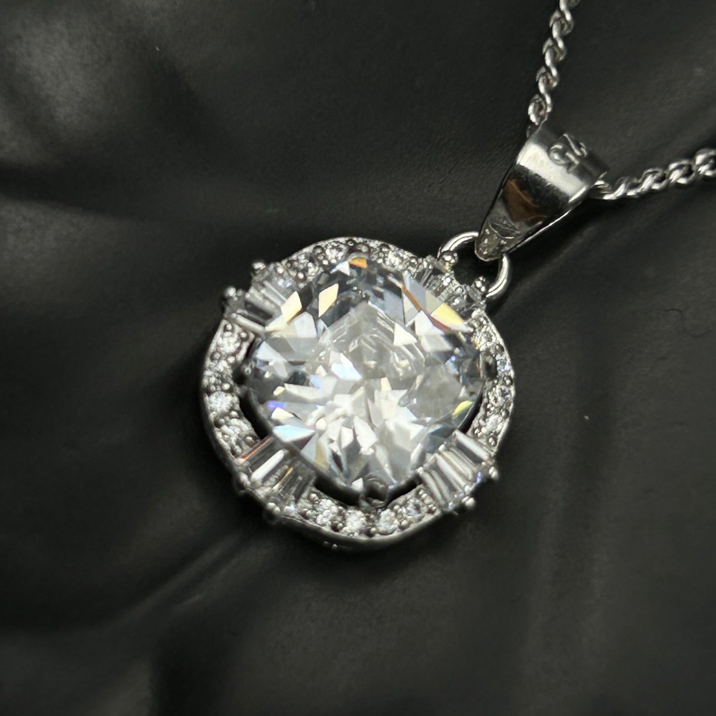 Silver Solitaire Pendant - Minimal Pendant (6)