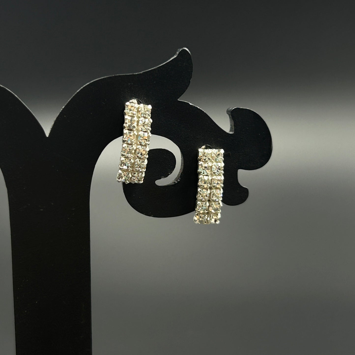 Pure Silver Minimal Earring