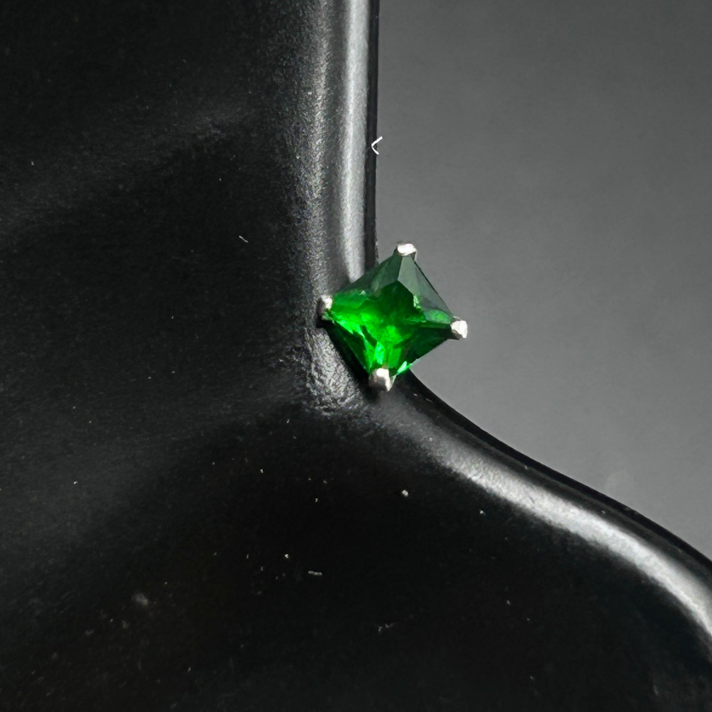 Green Emerald Nose Pin - 925 Silver Nose Pin