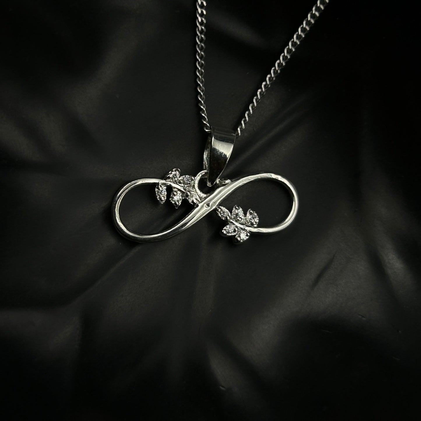 Silver Infinity Leaf Pendant - Sterling Silver Pendant (3)