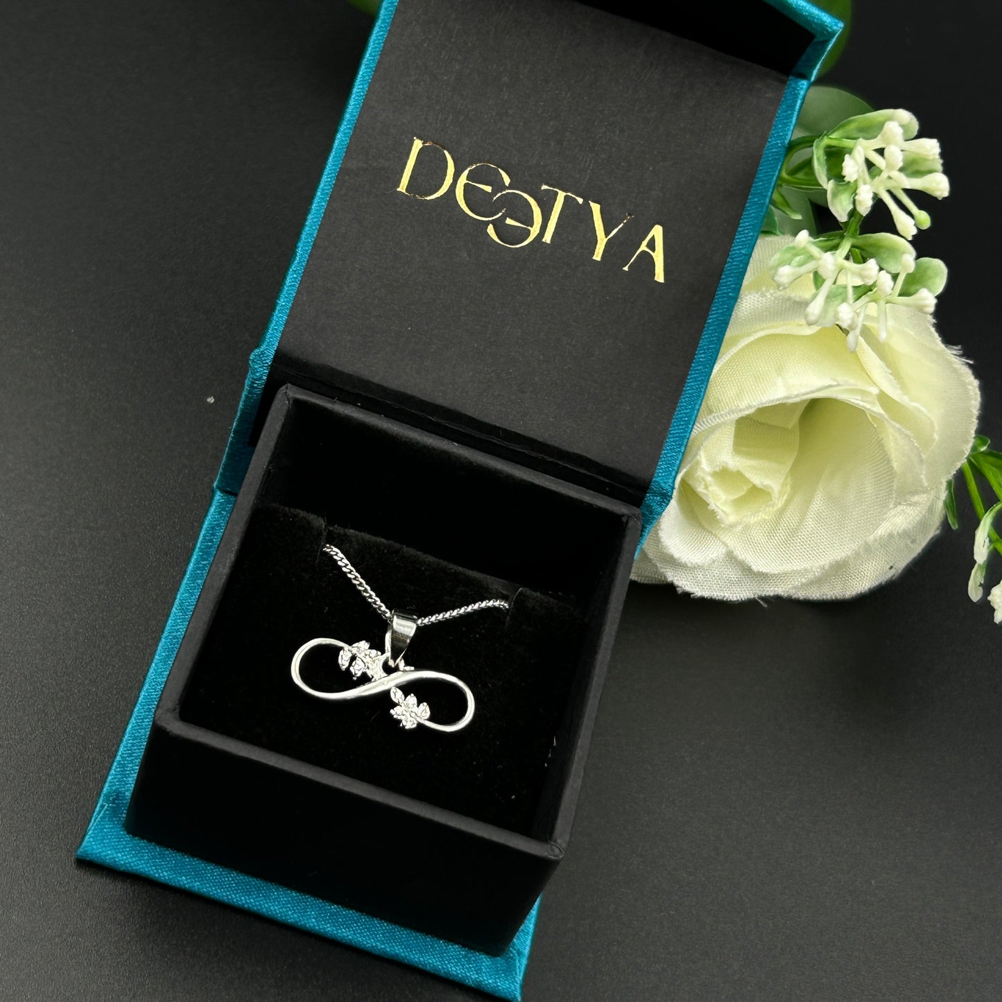 Silver Infinity Leaf Pendant - Sterling Silver Pendant (3)