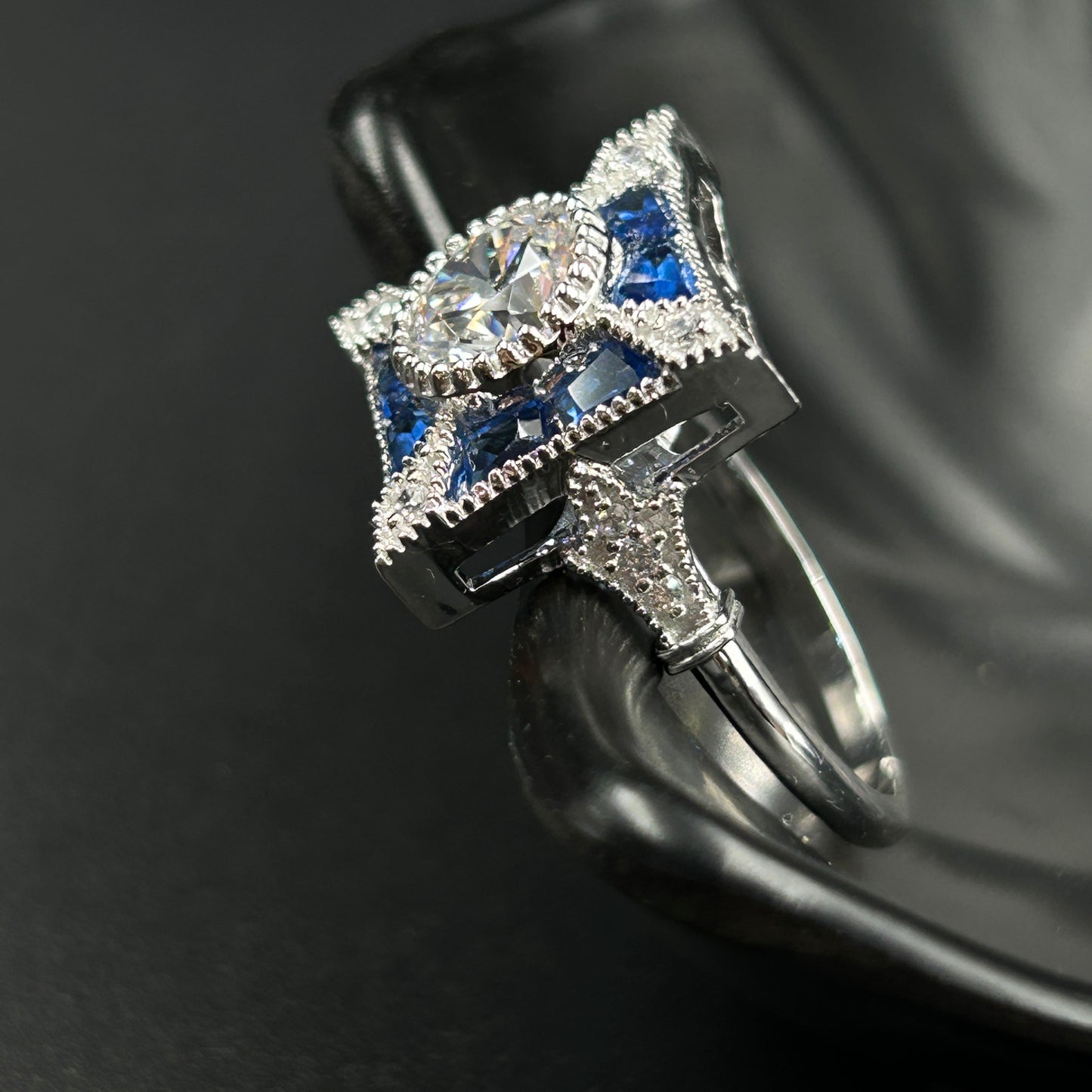 Women's Sapphire & Diamond Ring