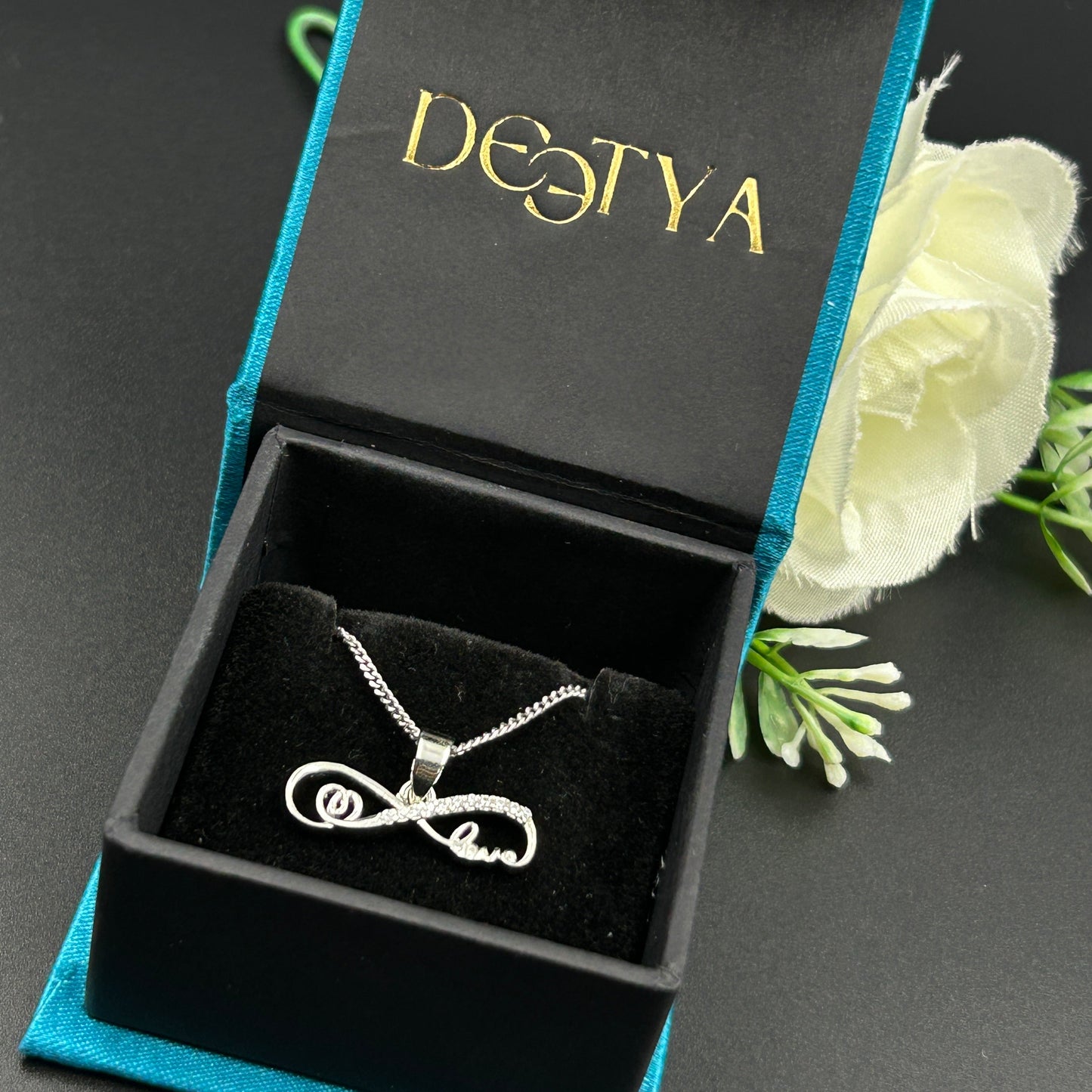 Women's Silver Infinity LOVE Pendant (7)