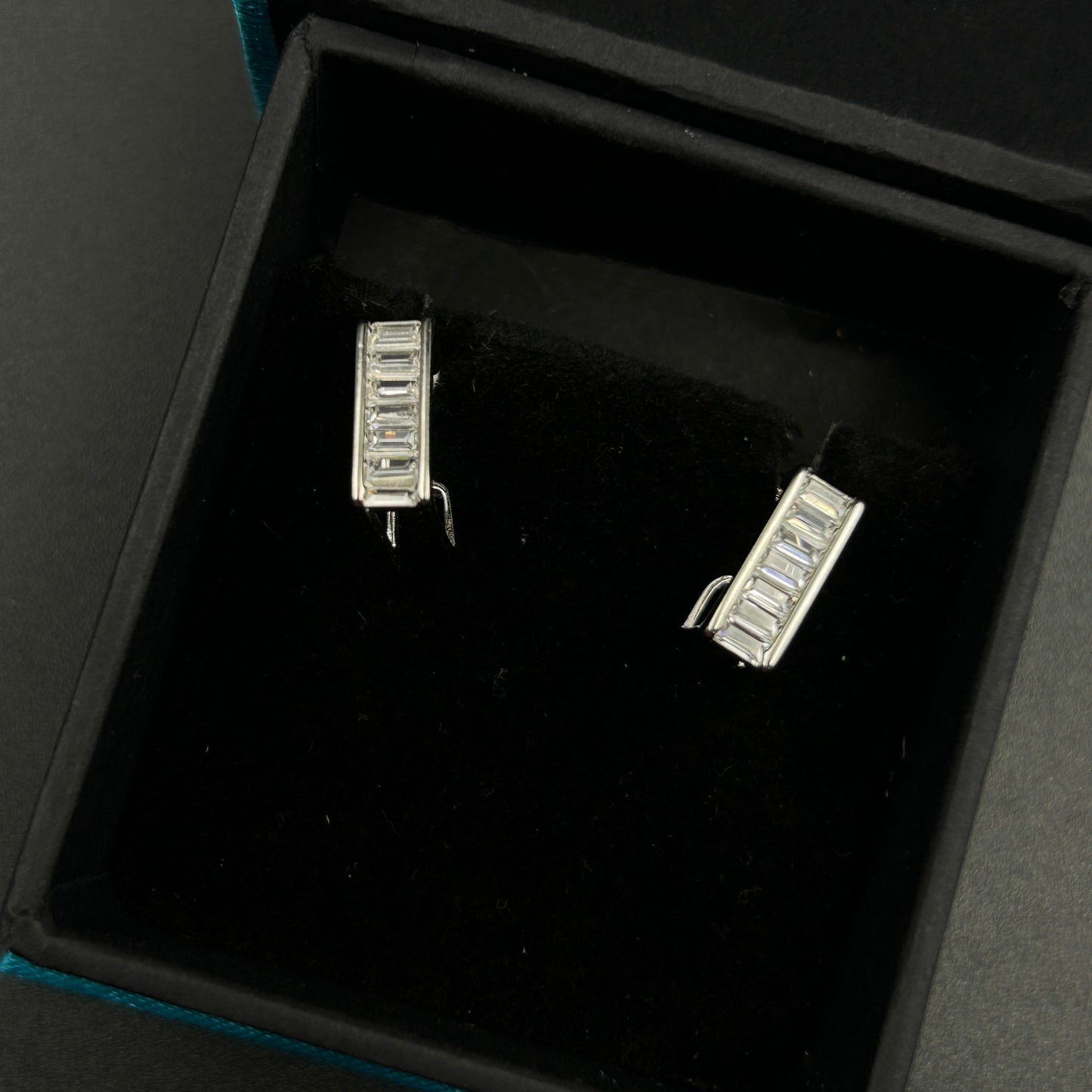 White Gold Bali Type Earring - Pure Silver