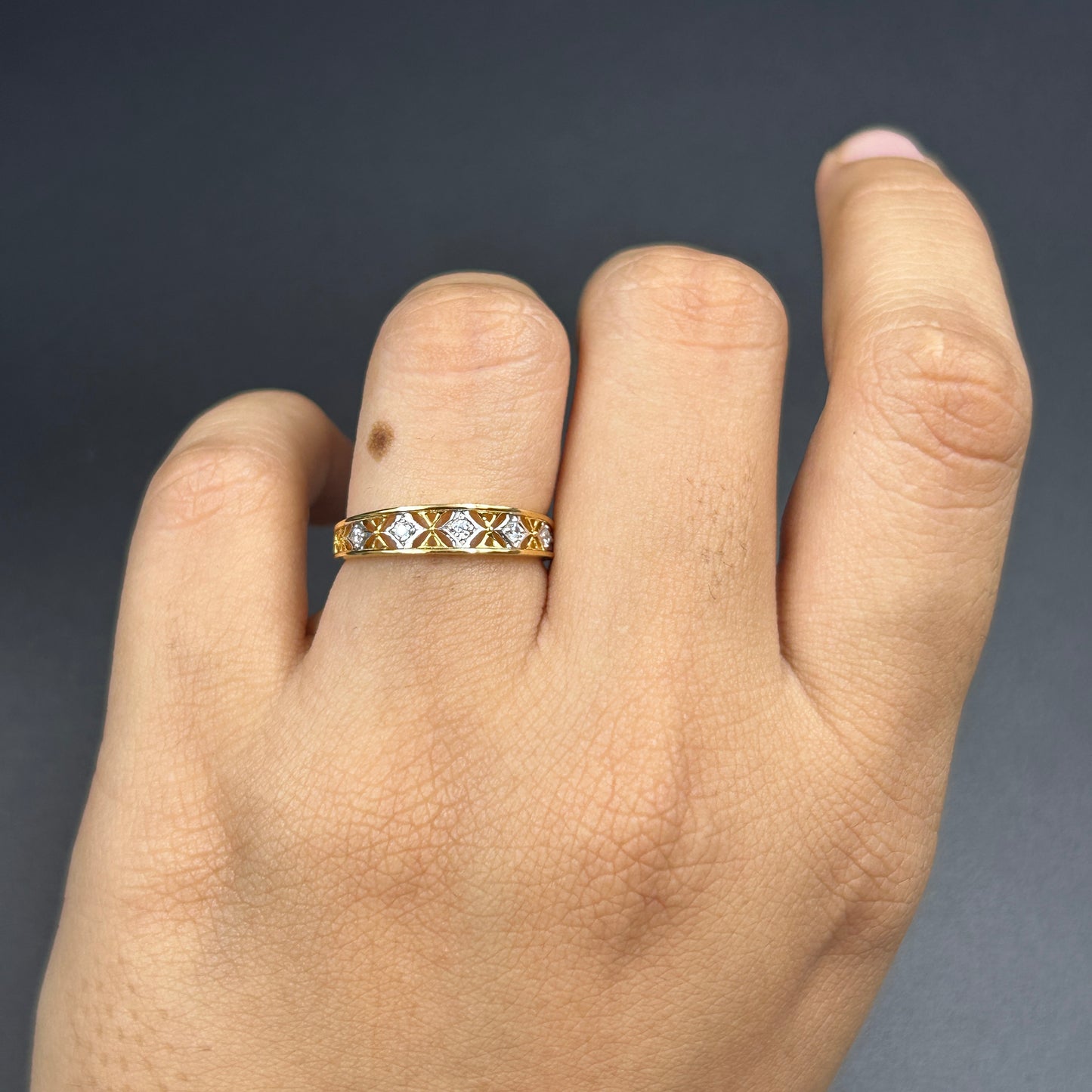 Diamond Silver Yellow Band