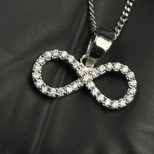 Women's Silver Infinity Pendant (11)