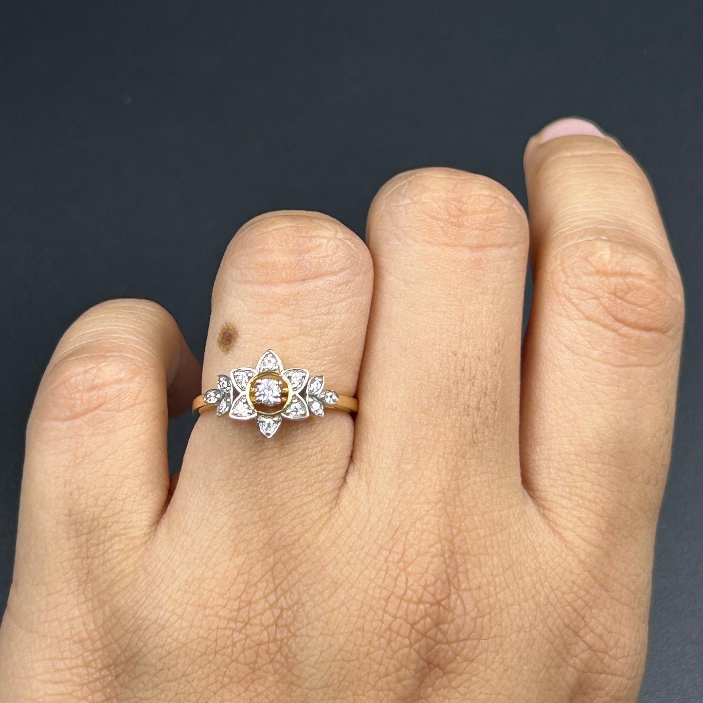 Flower Silver Ring - Women's Ring