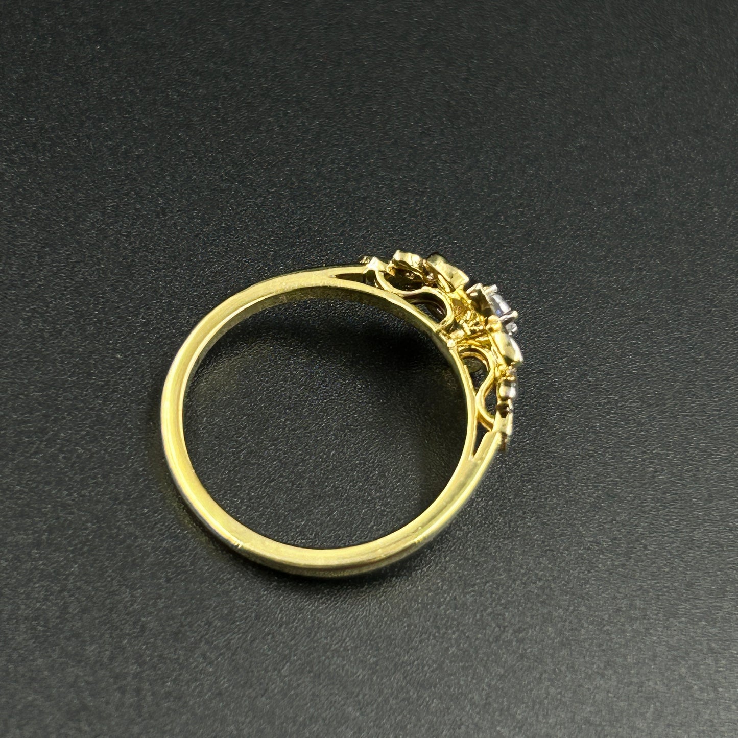 Flower Silver Ring - Women's Ring