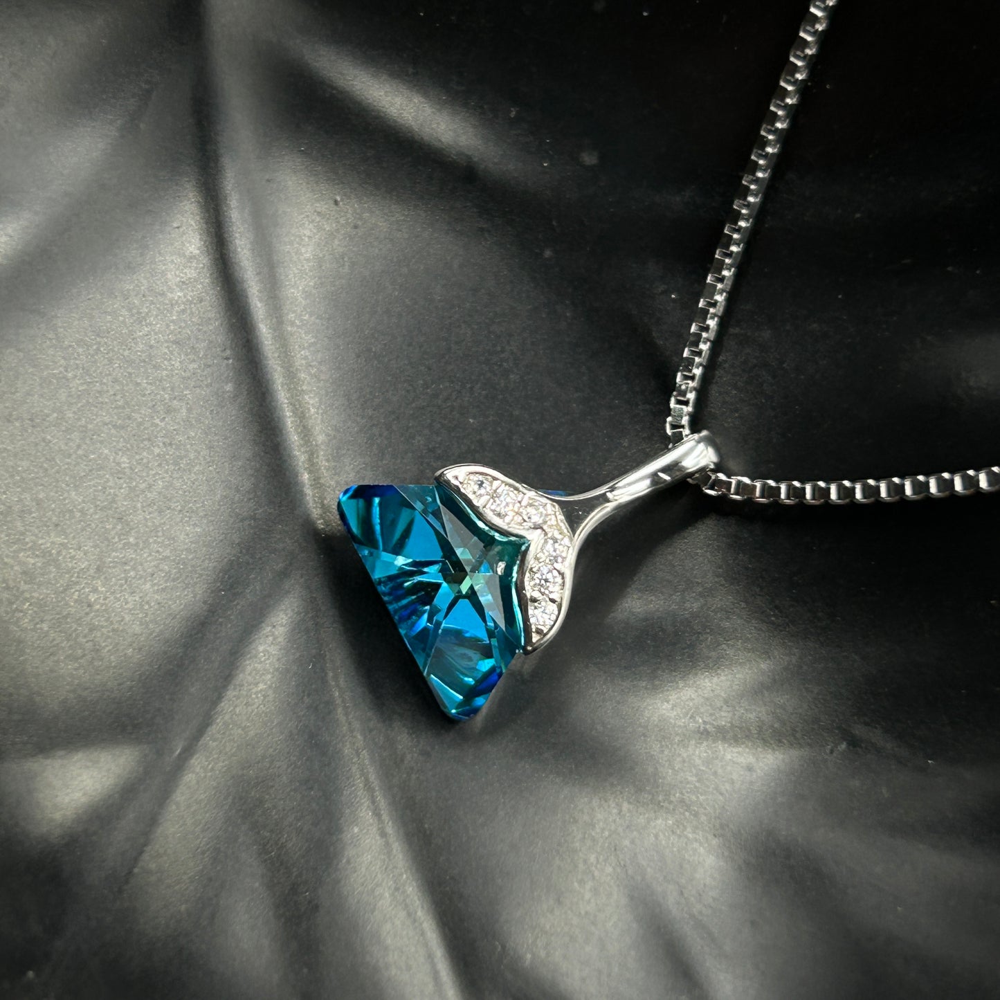 Mermaid Tail Pendant - Silver Pendant and Chain