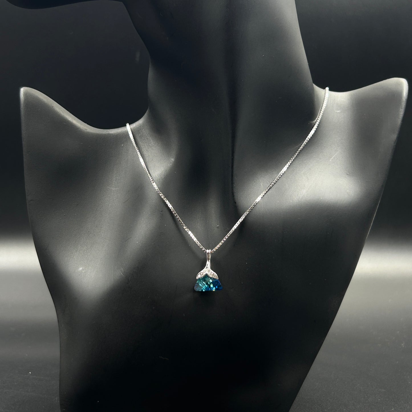 Mermaid Tail Pendant - Silver Pendant and Chain