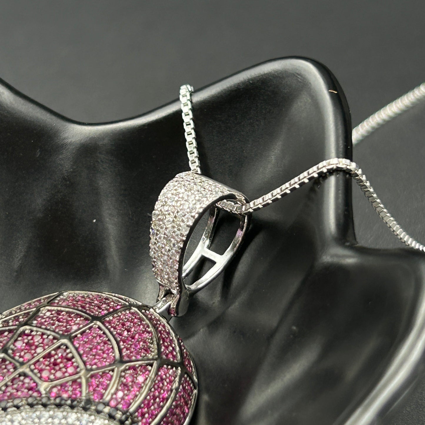 Men's HipHop Pendant - Silver Pendant and Chain