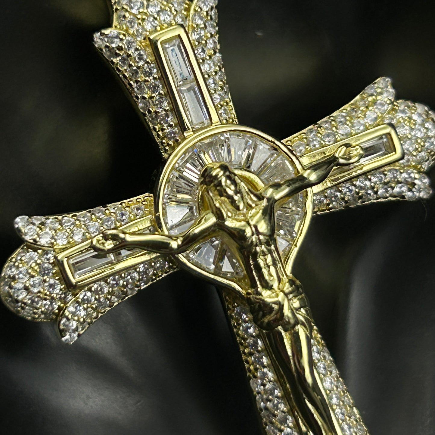 CROSS Pendant - Silver Jesus Pendant