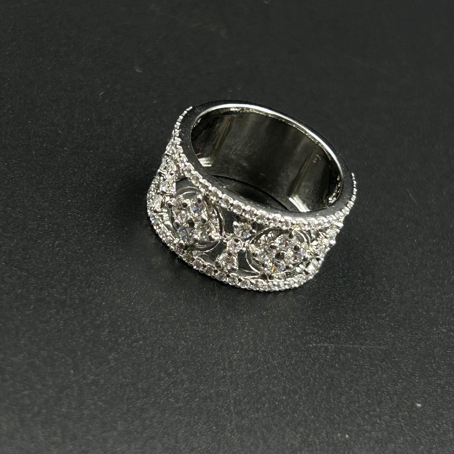 Beautiful Diamond Band - Women's Ring