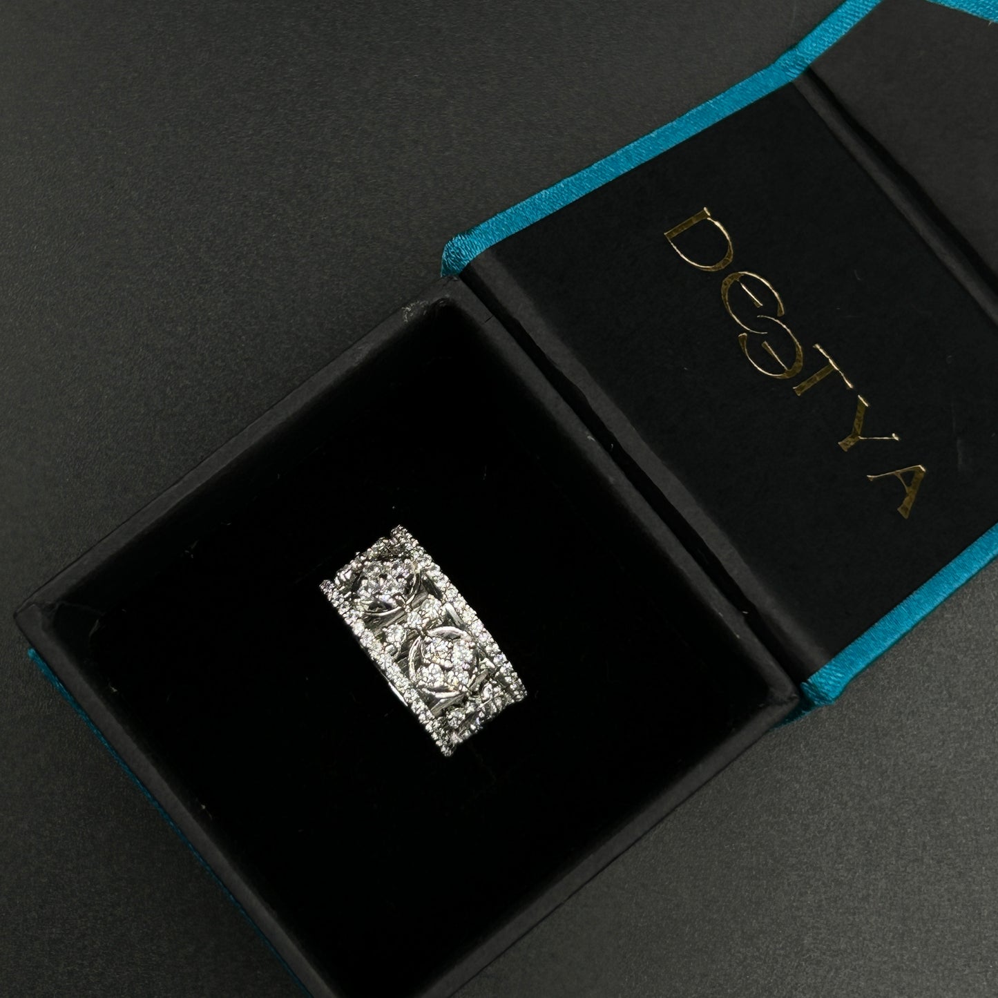 Beautiful Diamond Band - Women's Ring