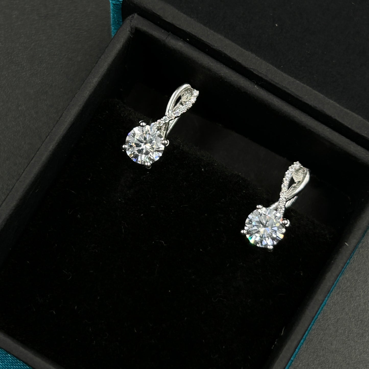 Hoop Women's Earring