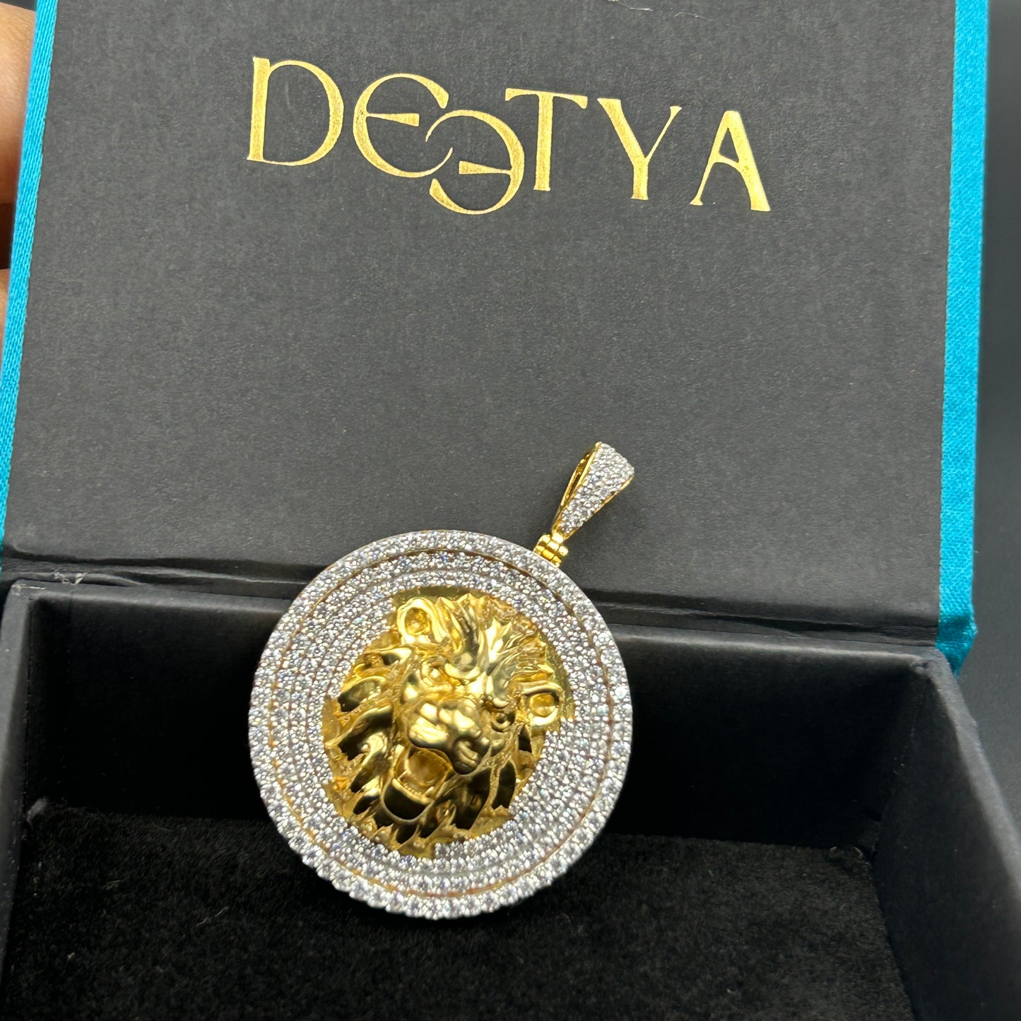 Hiphop Lion Silver Pendant - Coin Pendant