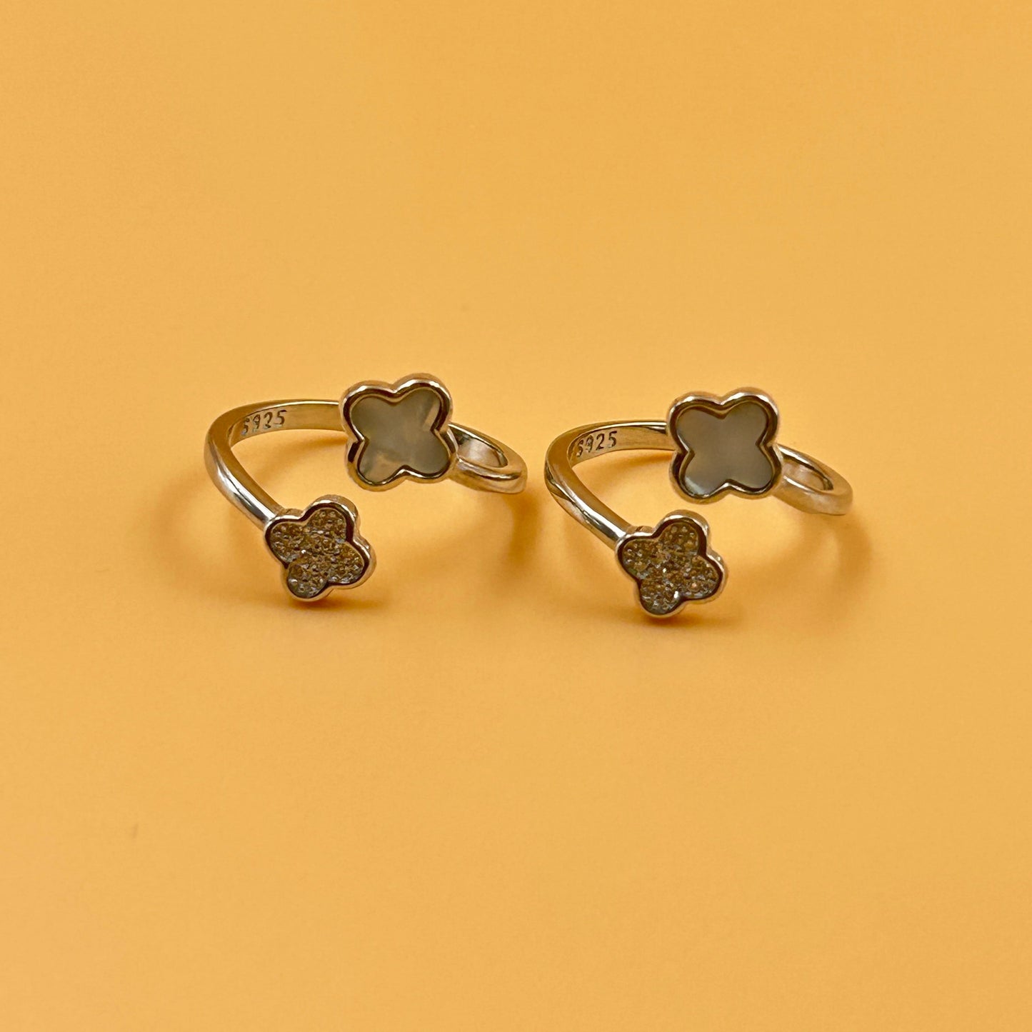 Silver Toe Ring - Clover Toe Ring