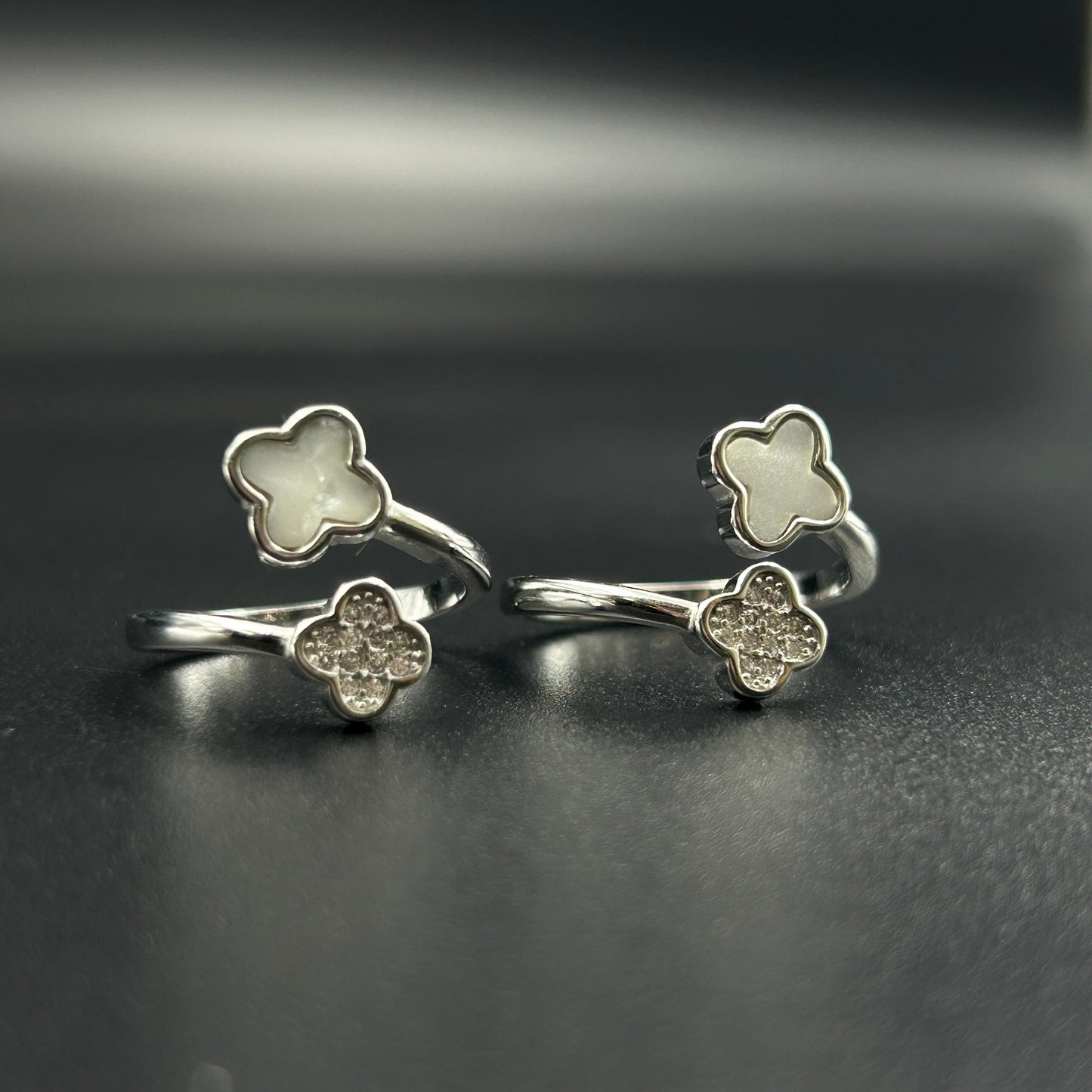 Silver Toe Ring - Clover Toe Ring