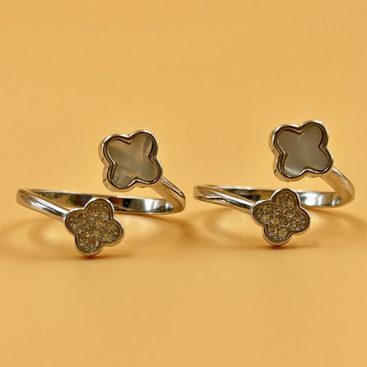 Silver Toe Ring - Clover Toe Ring